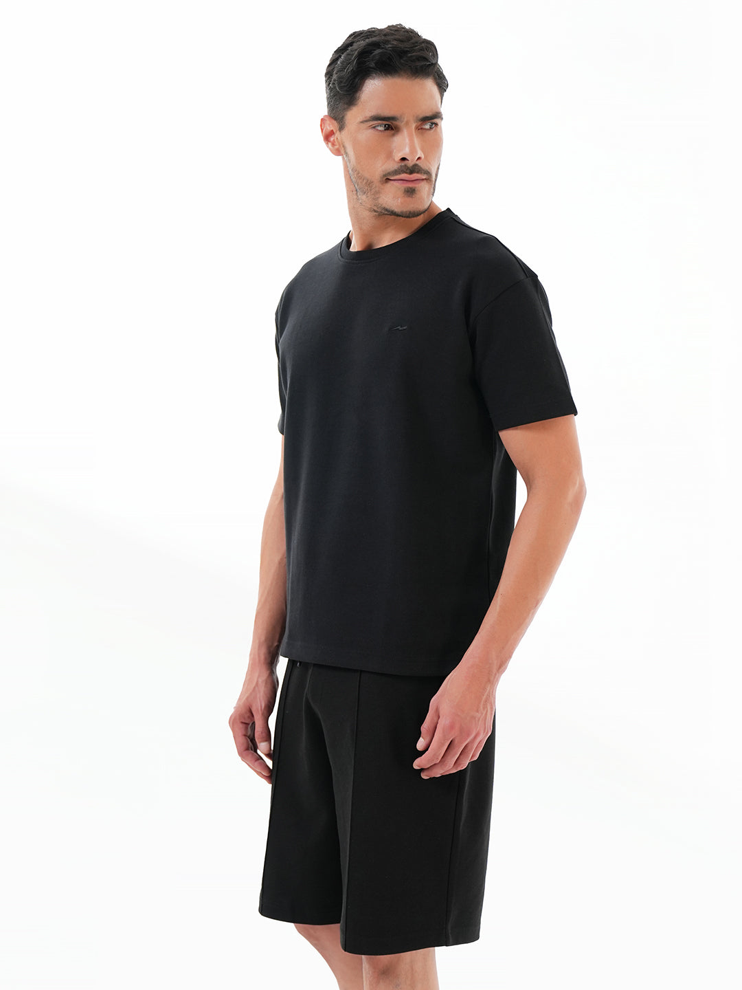 Men Black Solid Tee | Comfortable & Breathable Cotton T-Shirt