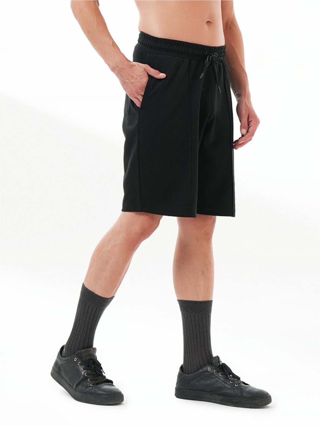 Black Shorts for Men – Stylish Gym & Casual Wear