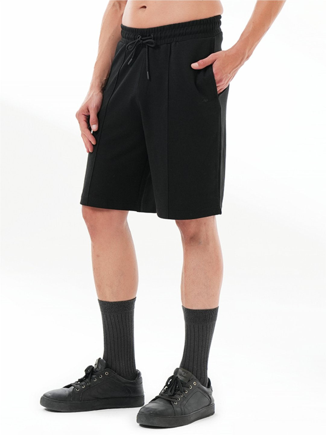 Black Shorts for Men – Stylish Gym & Casual Wear